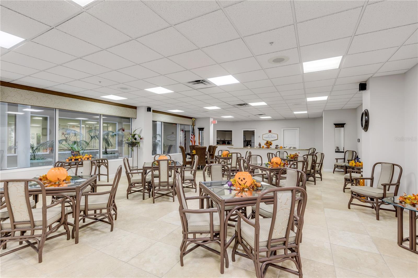 4 OCEANS WEST BLVD #402A