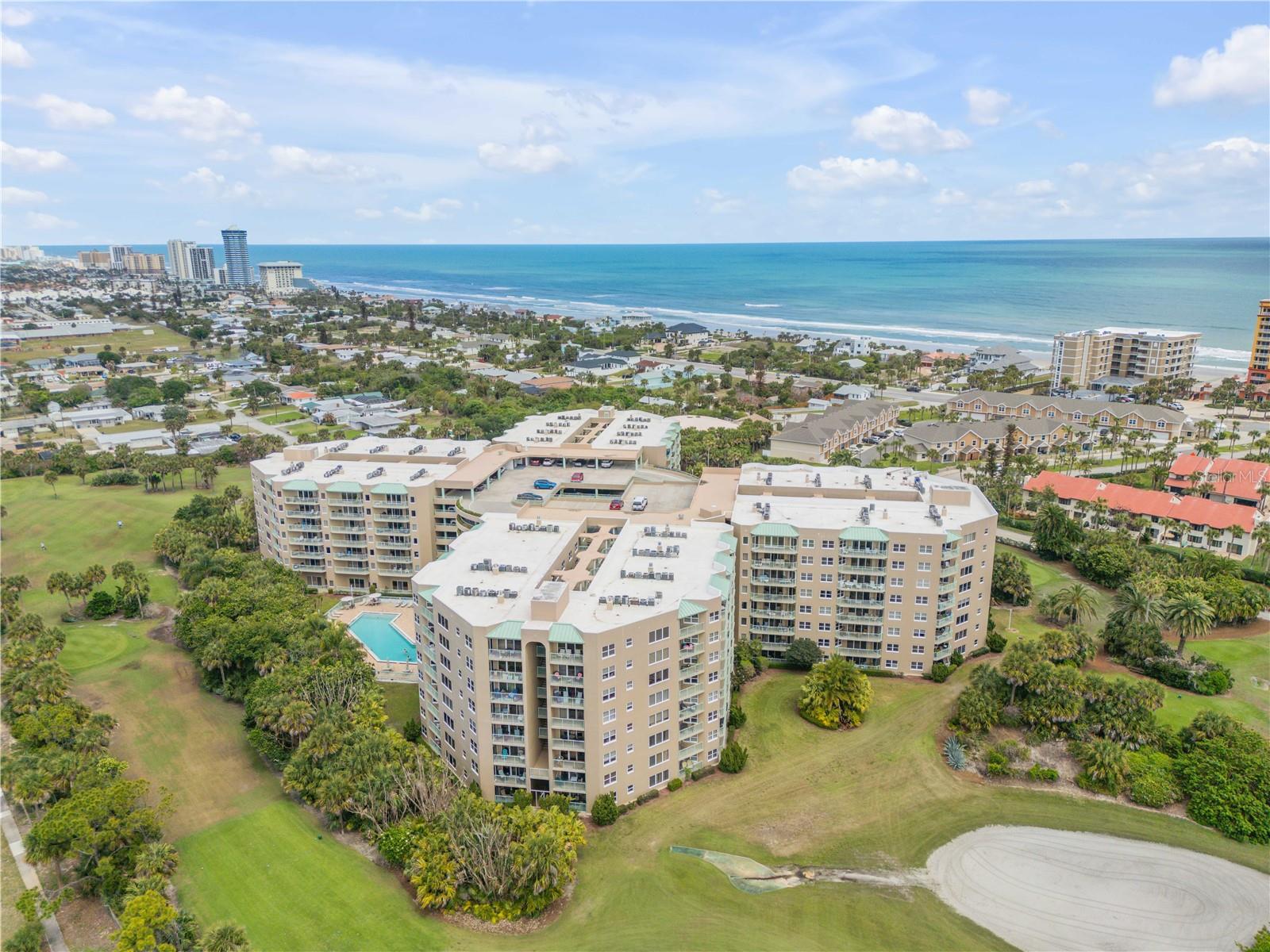 4 OCEANS WEST BLVD #402A
