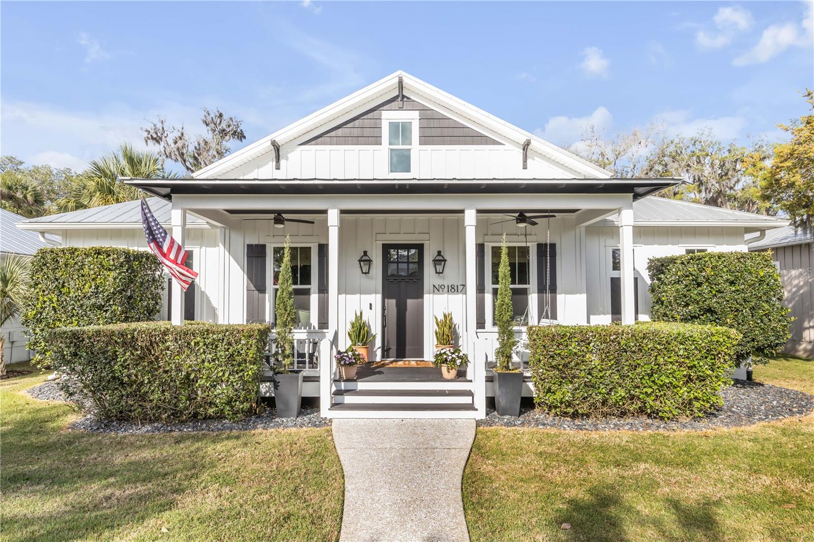 1817 CATTAIL CIR