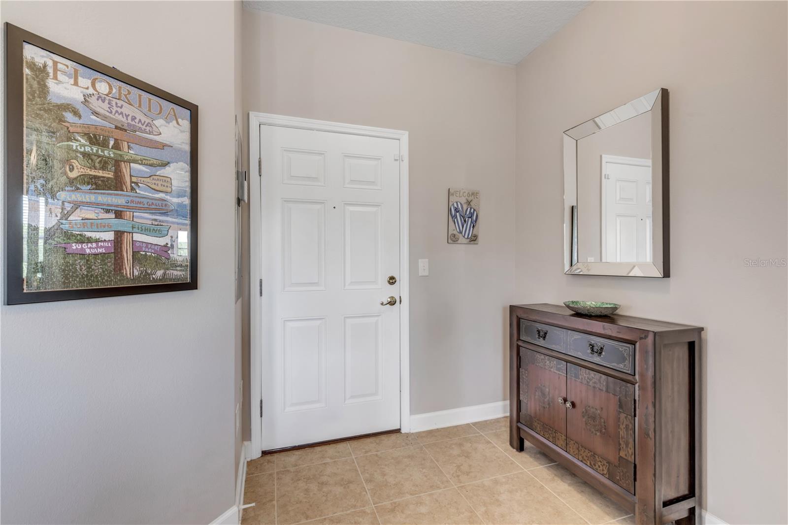468 BOUCHELLE DR #325