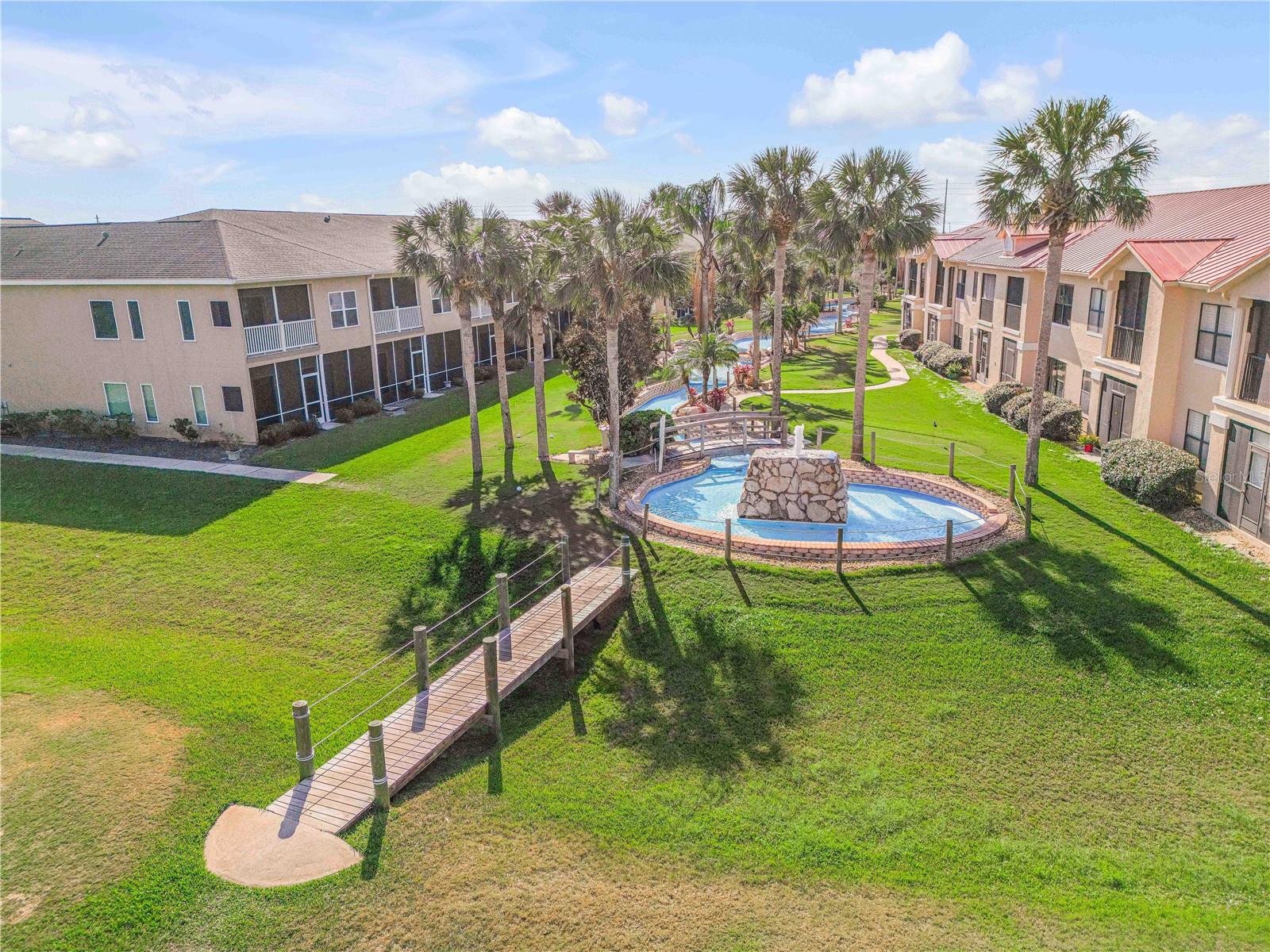 468 BOUCHELLE DR #325