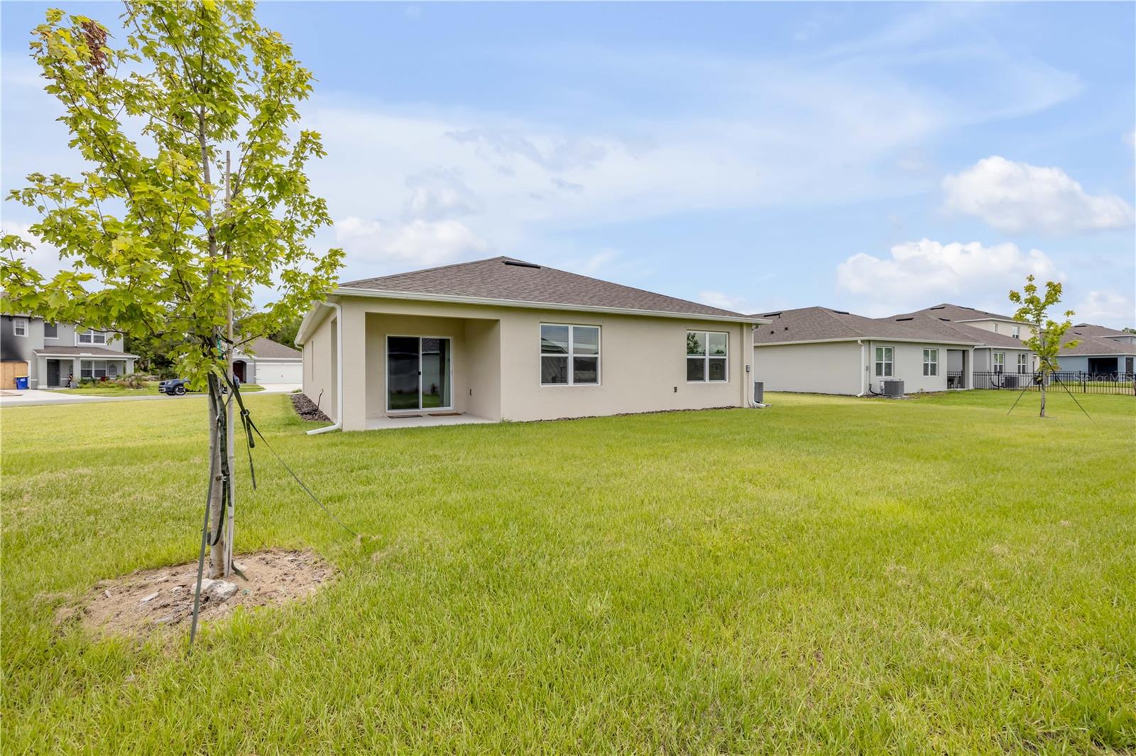 2250 LAKE PRESERVE CIR