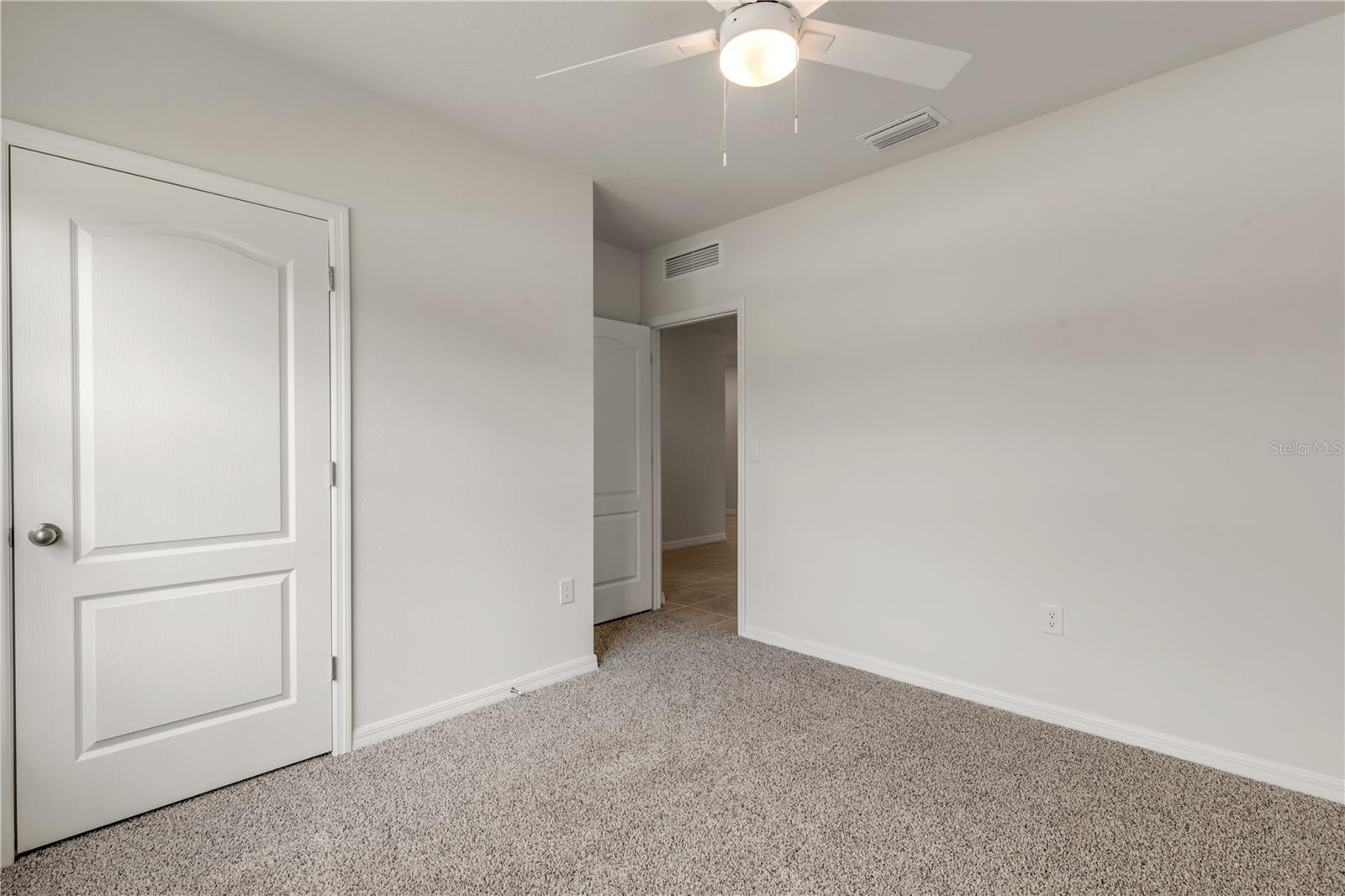 2250 LAKE PRESERVE CIR