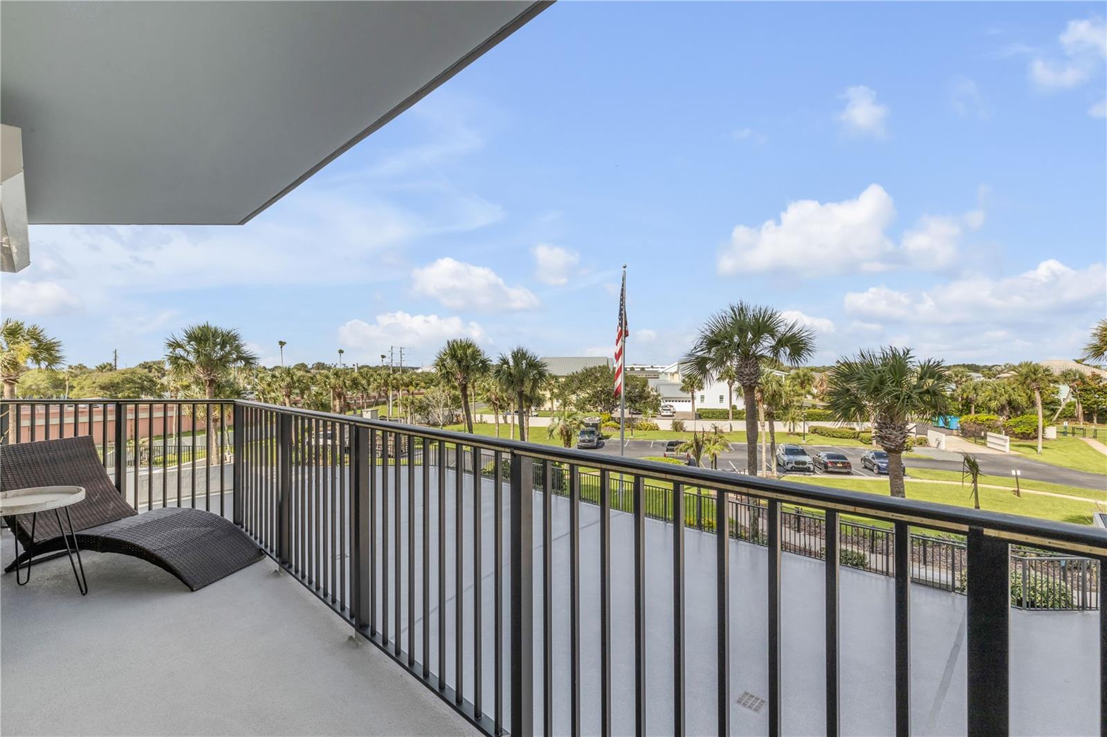 503 N CAUSEWAY #1020