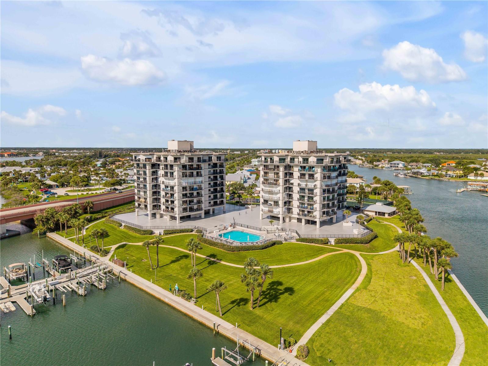 503 N CAUSEWAY #1020