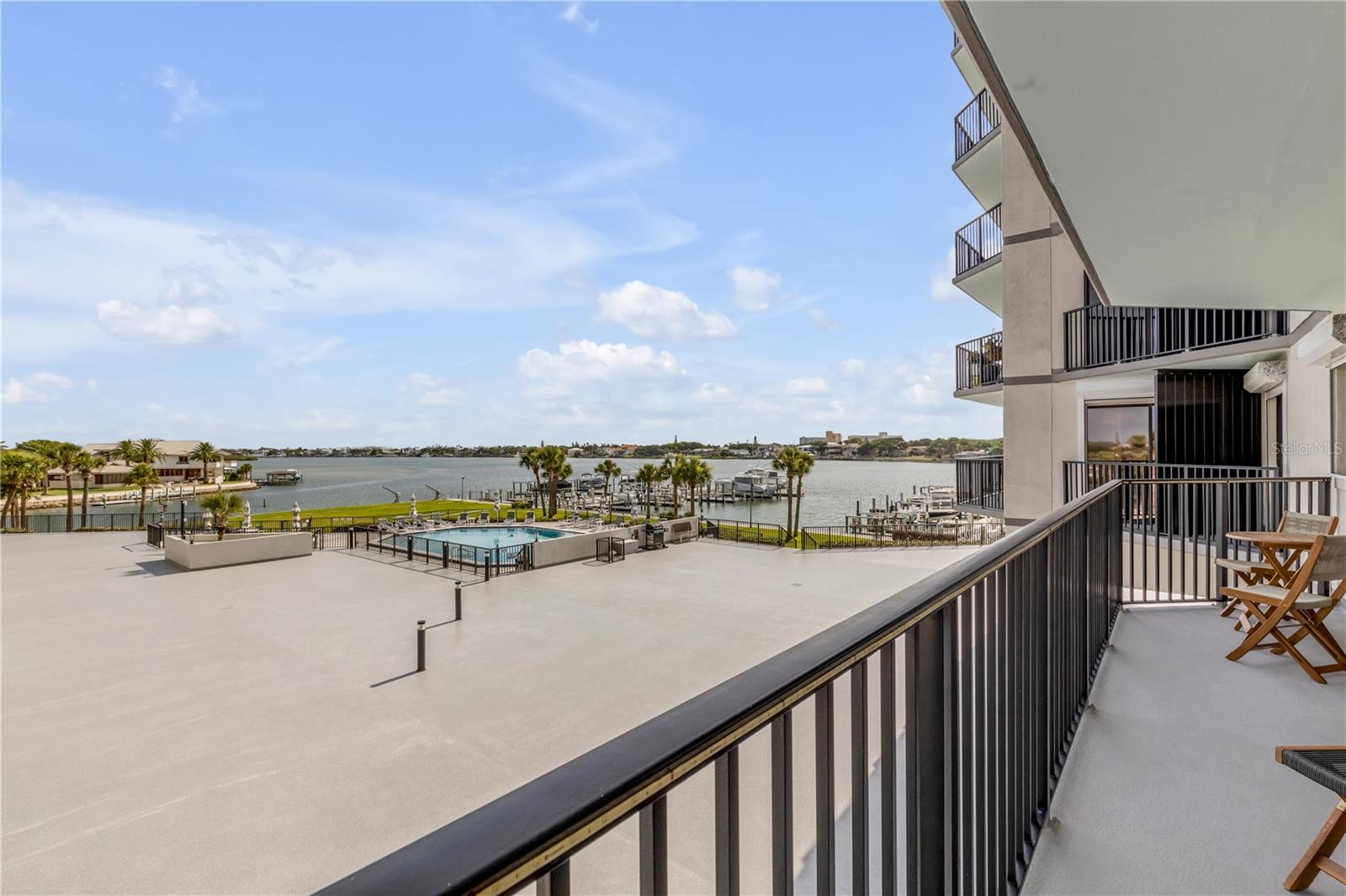 503 N CAUSEWAY #1020