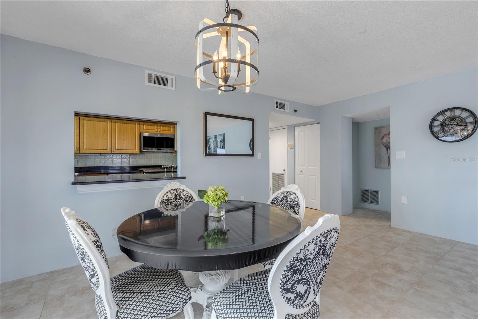503 N CAUSEWAY #1020
