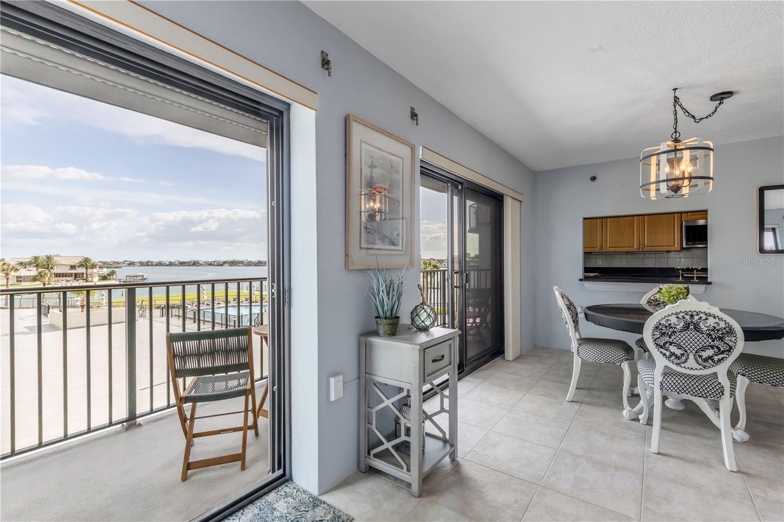 503 N CAUSEWAY #1020