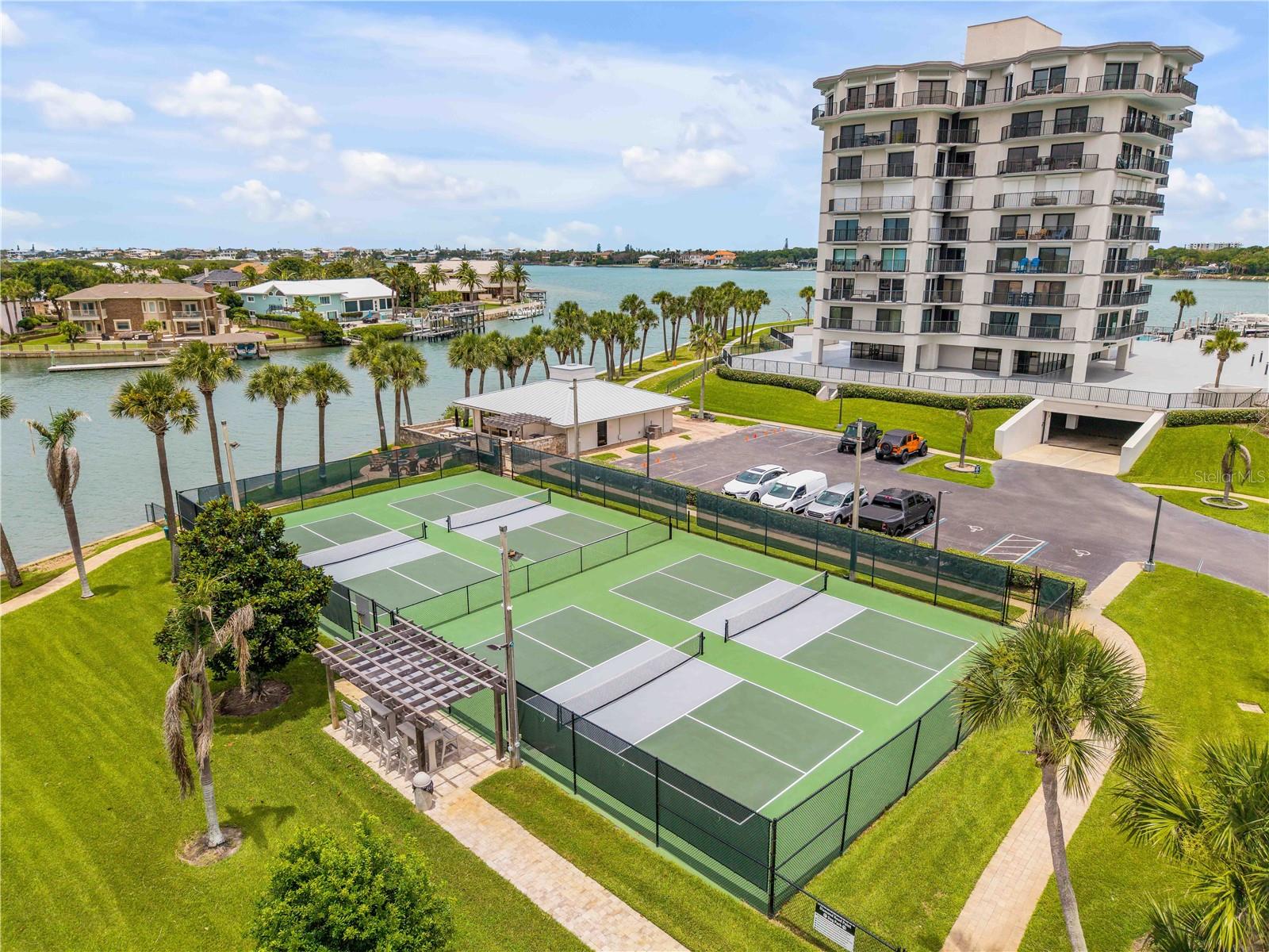 503 N CAUSEWAY #1020