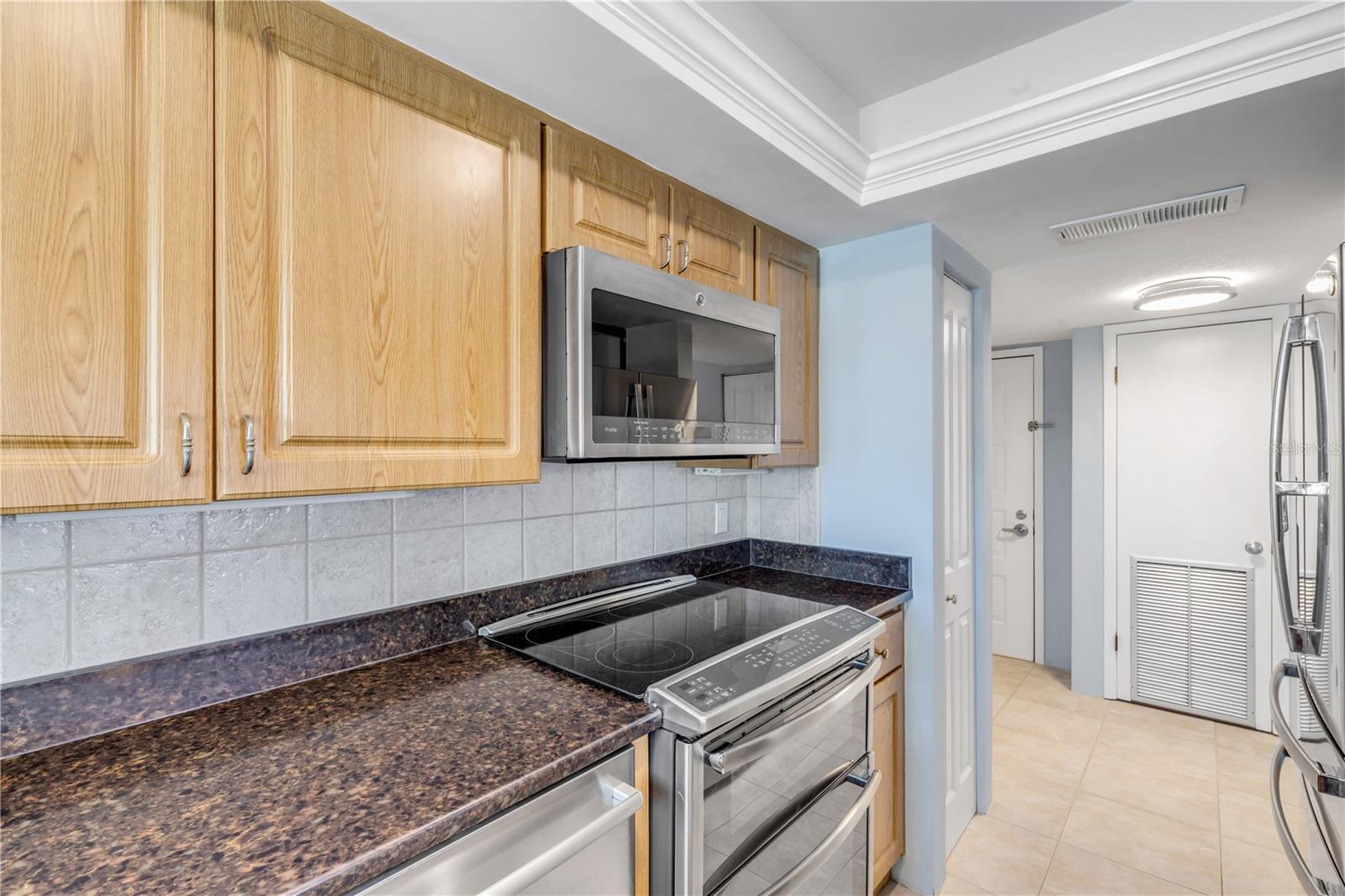 503 N CAUSEWAY #1020