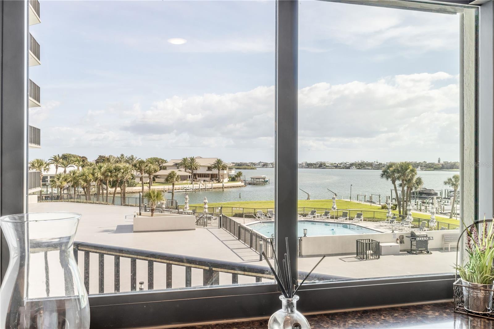 503 N CAUSEWAY #1020