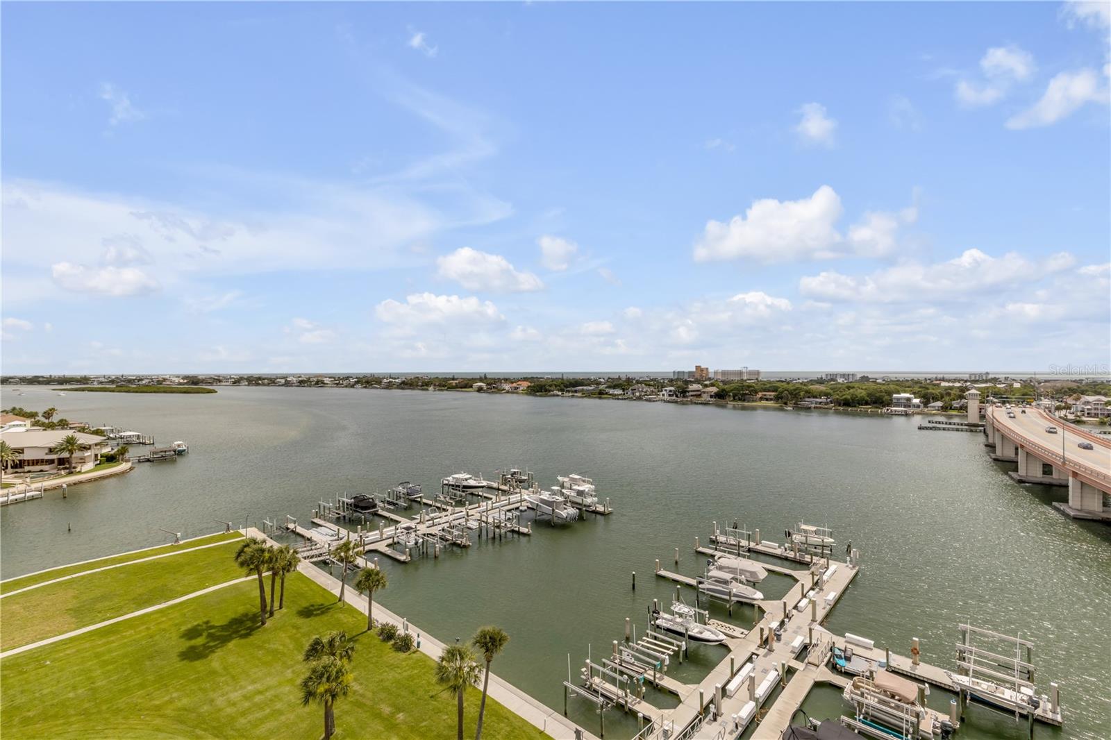 503 N CAUSEWAY #1020