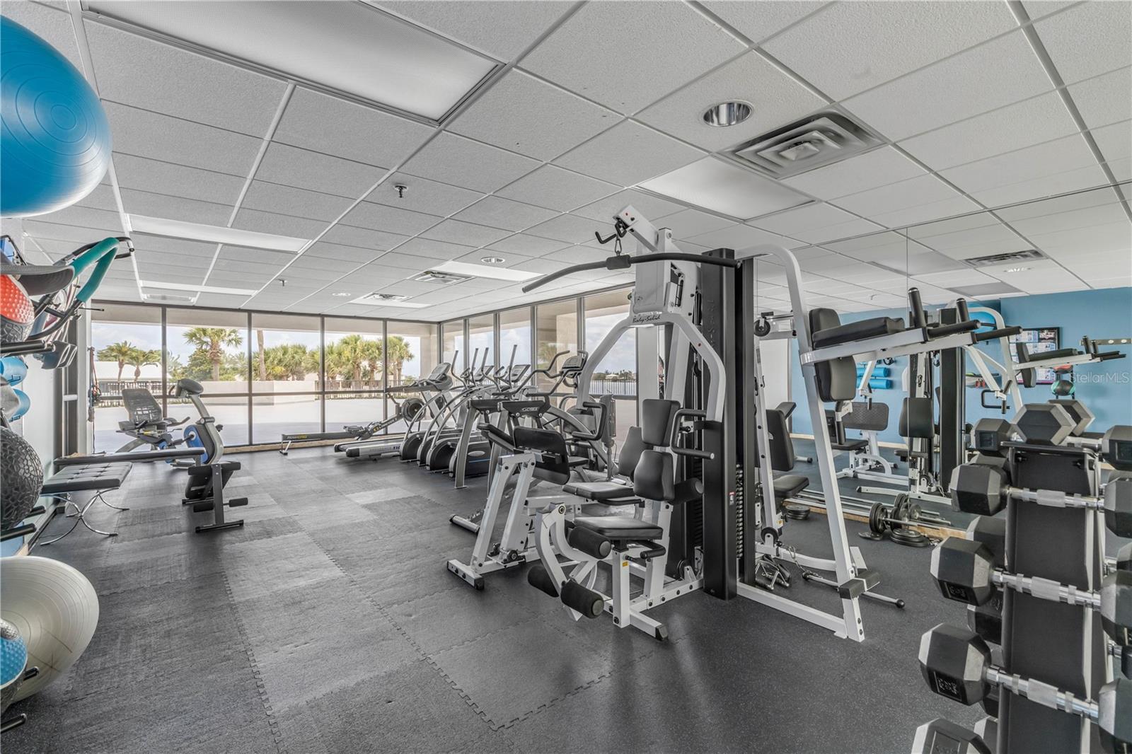 503 N CAUSEWAY #1020