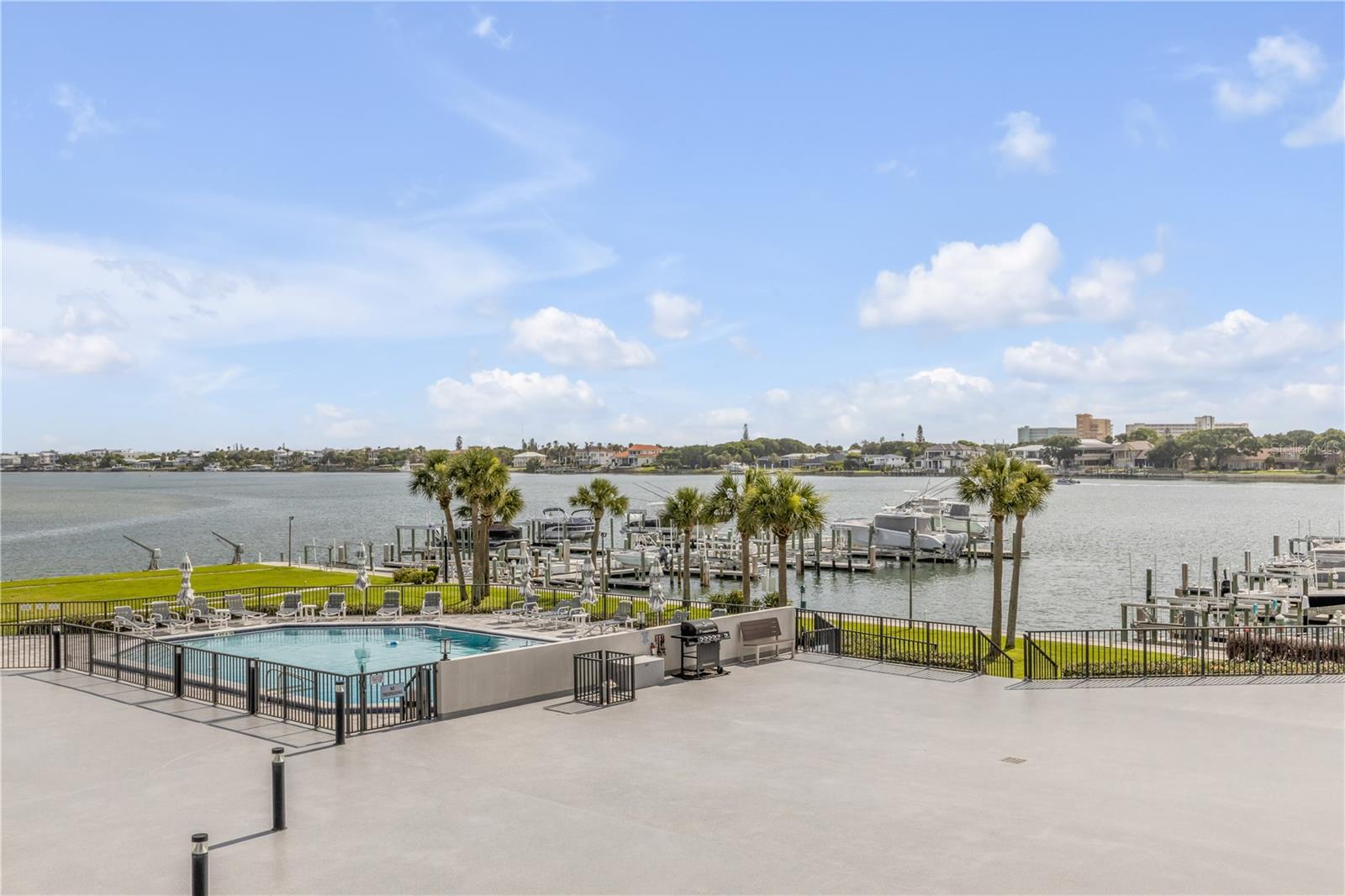 503 N CAUSEWAY #1020