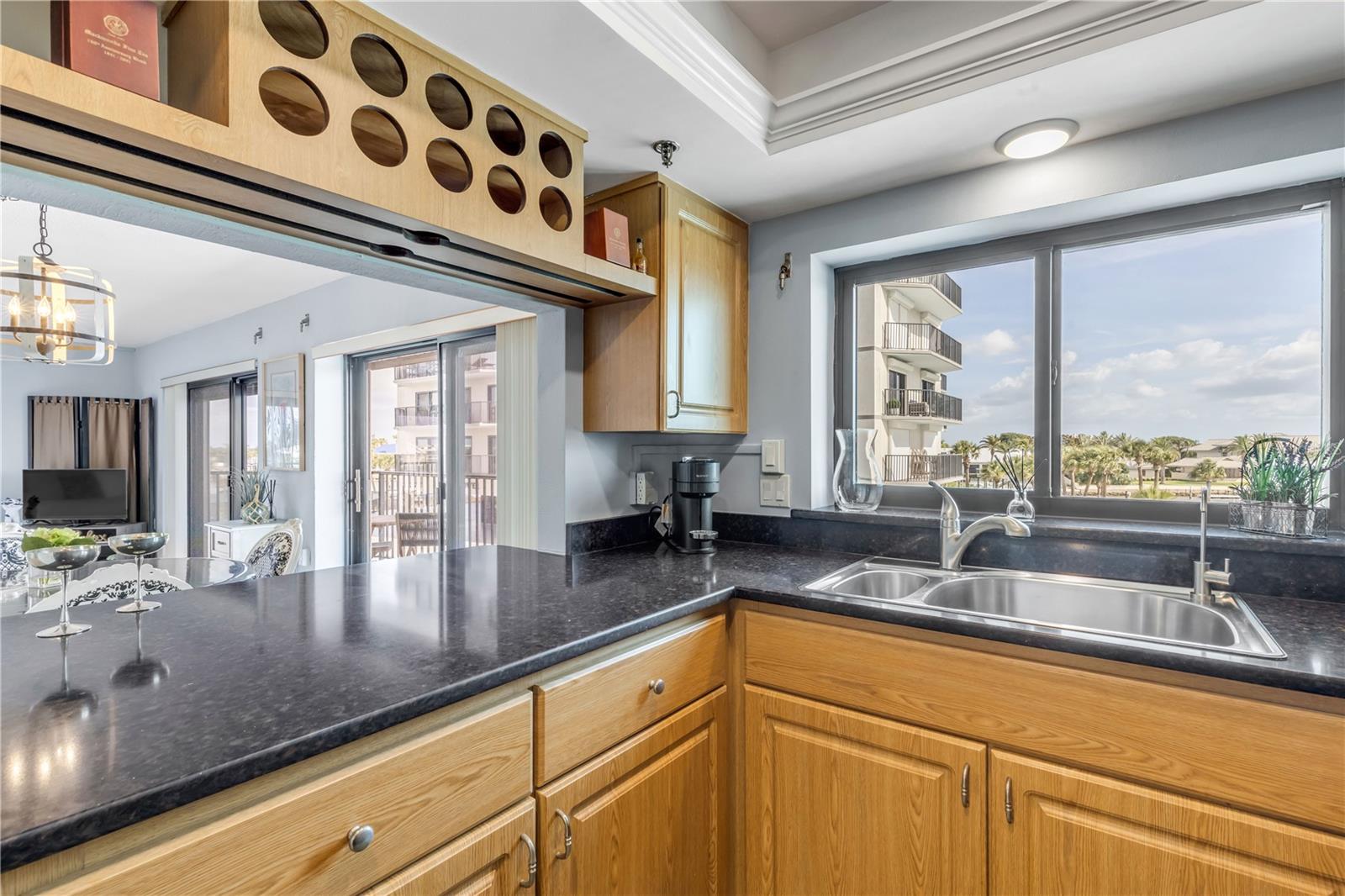503 N CAUSEWAY #1020