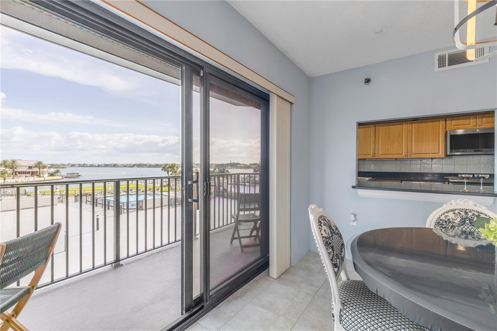 503 N CAUSEWAY #1020