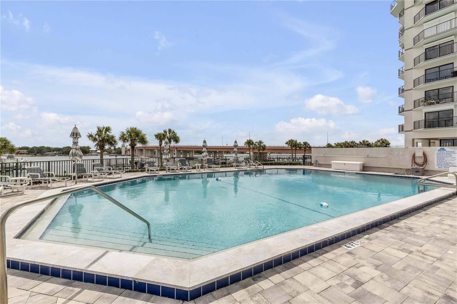 503 N CAUSEWAY #1020