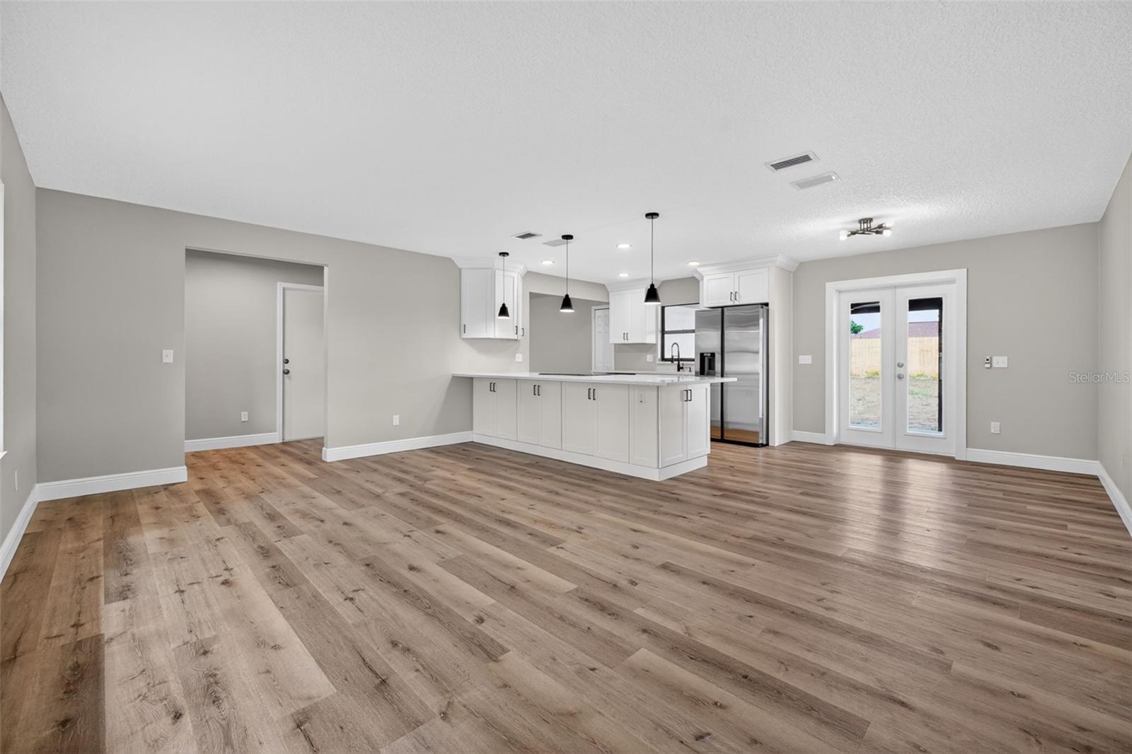 1132 ABAGAIL DR