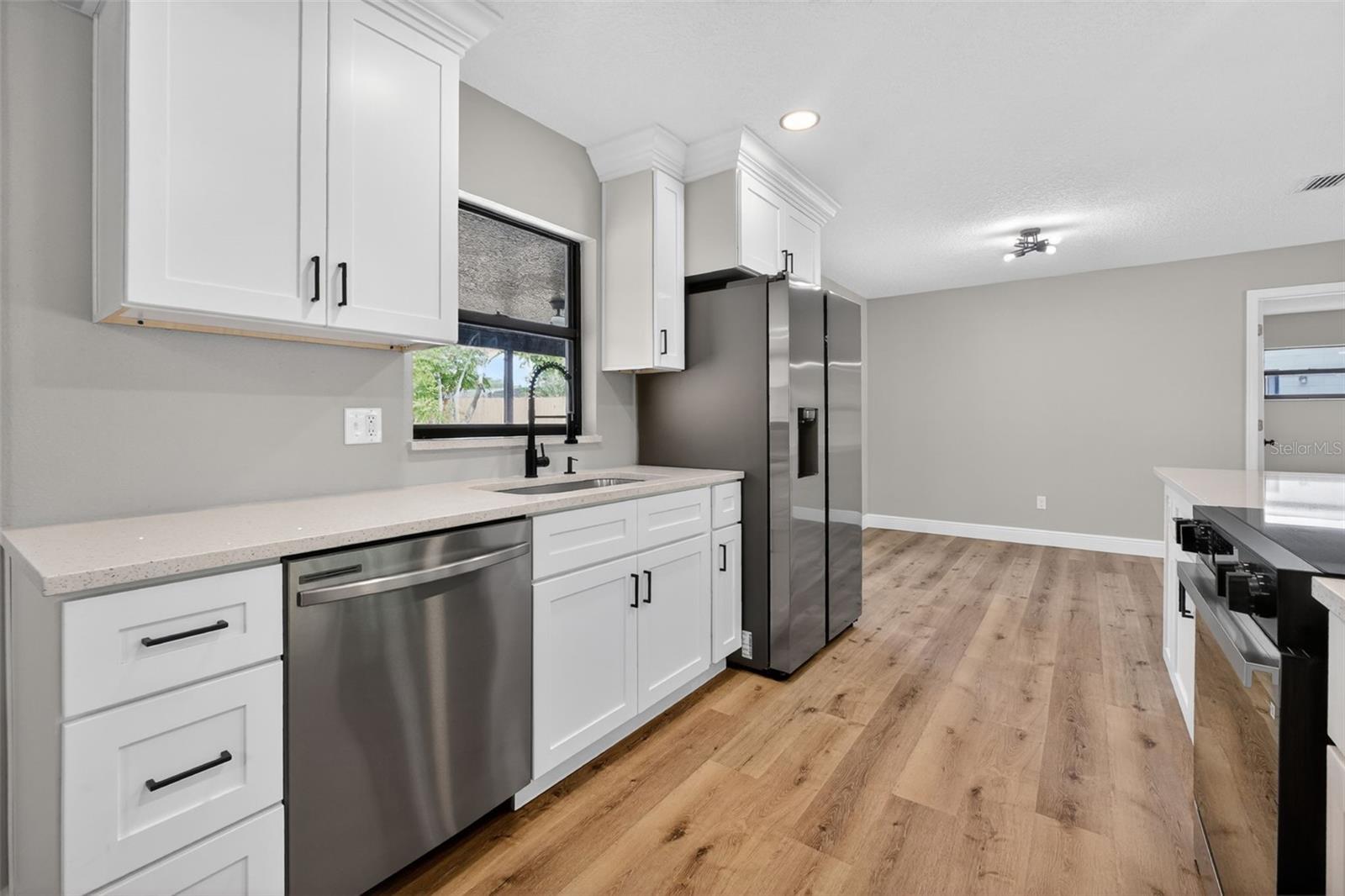 1132 ABAGAIL DR