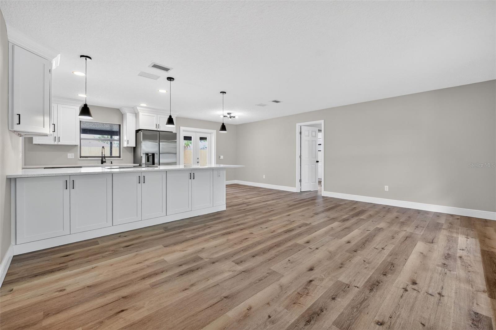 1132 ABAGAIL DR