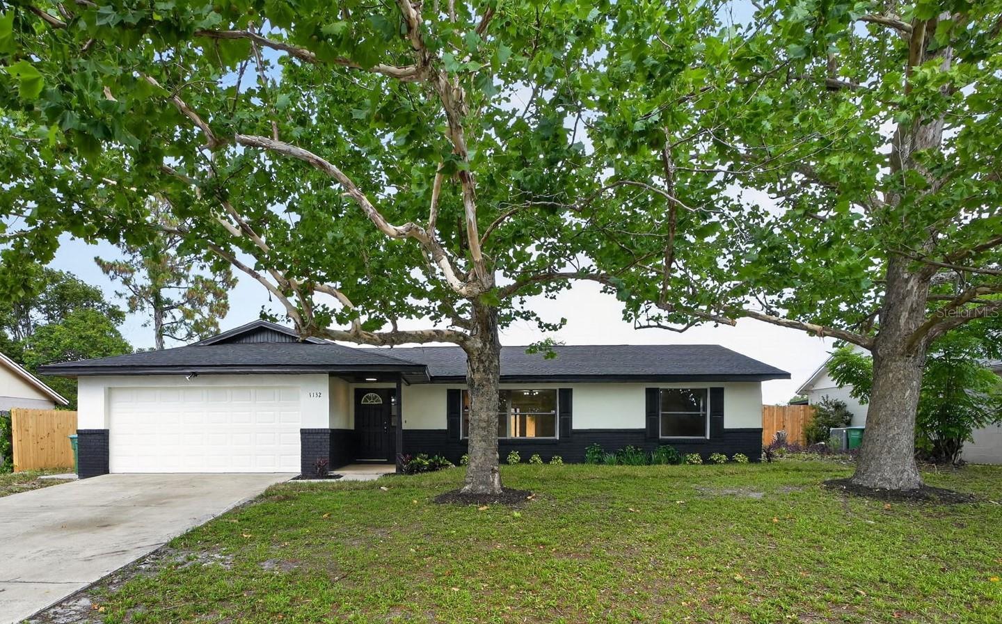 1132 ABAGAIL DR
