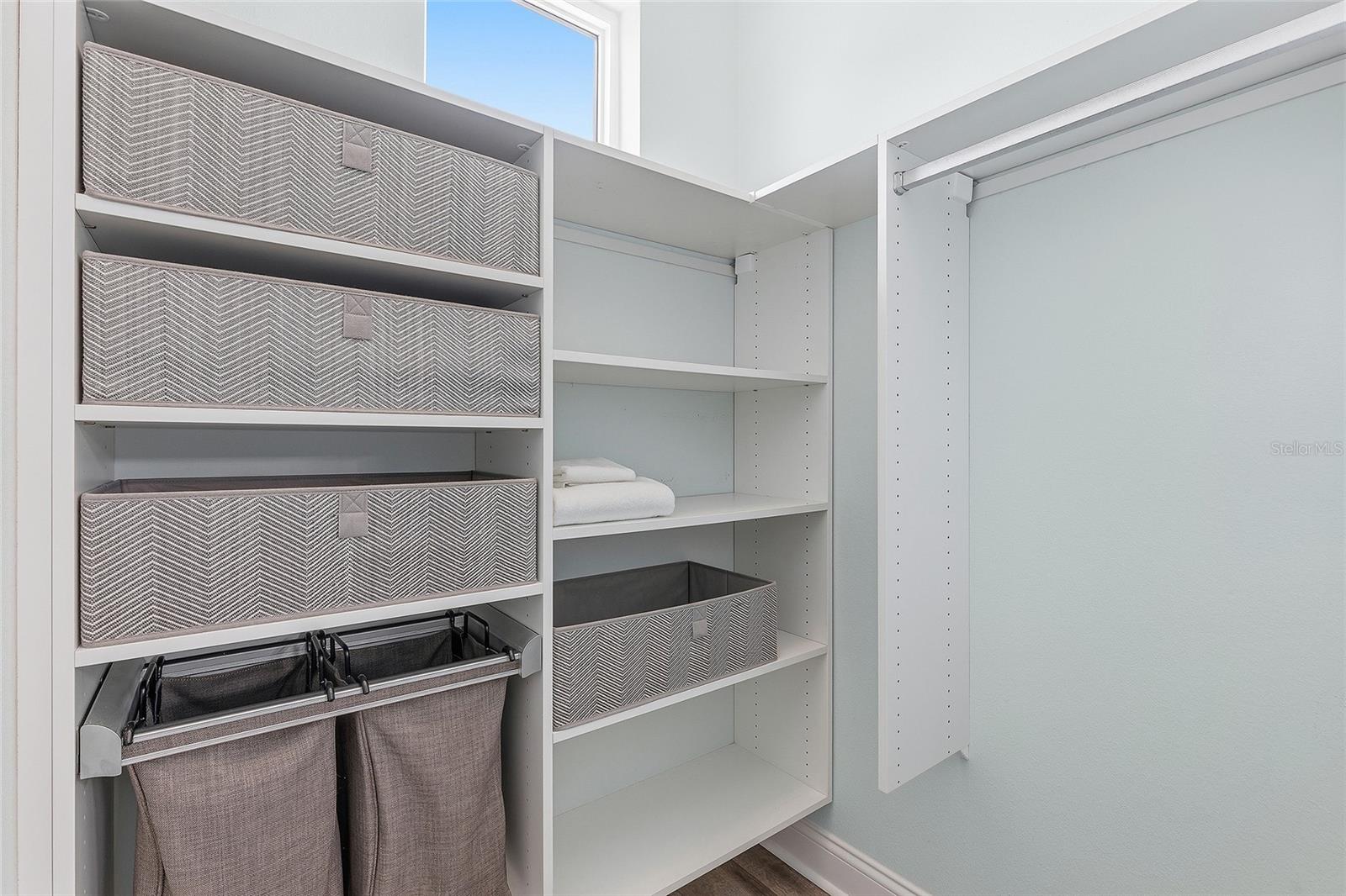2820 S ASCIANO CT