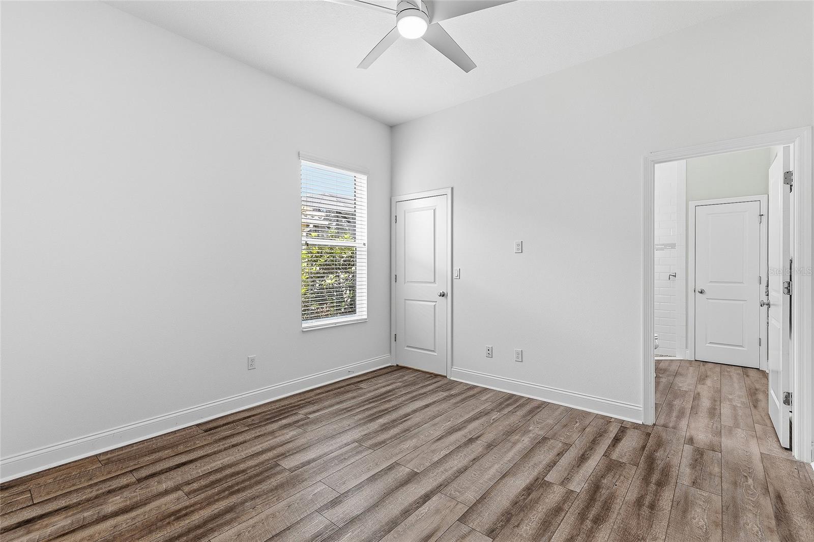 2820 S ASCIANO CT