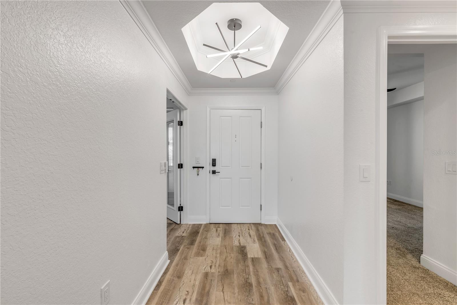 265 MINORCA BEACH WAY #404
