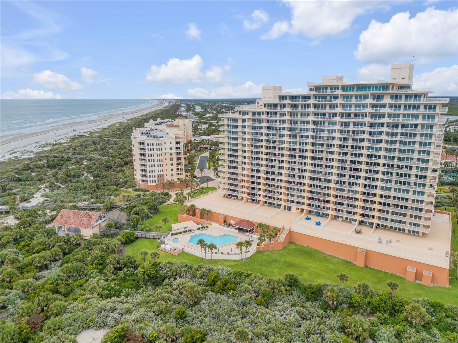 265 MINORCA BEACH WAY #404