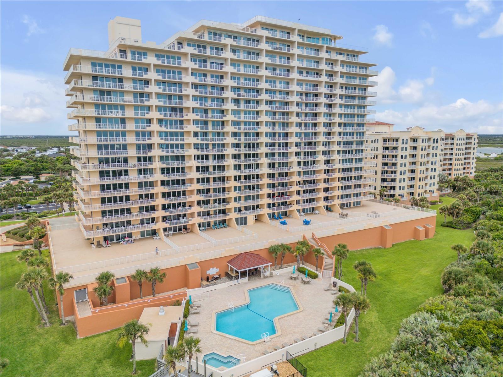 265 MINORCA BEACH WAY #404