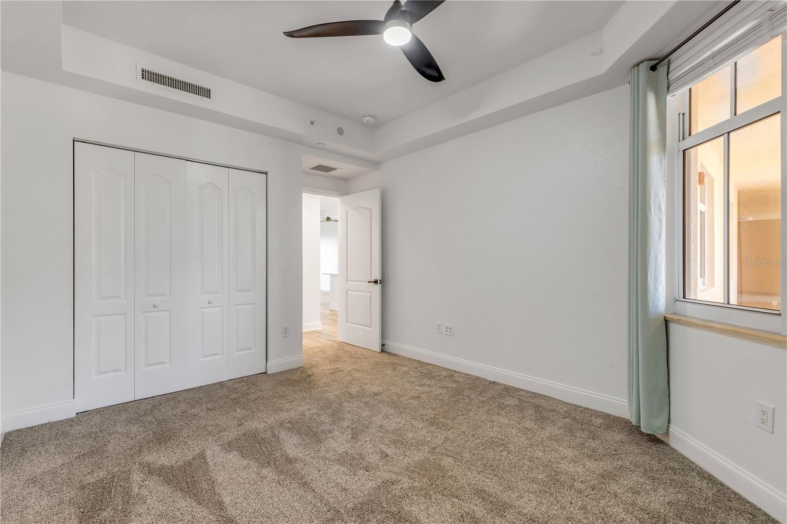 265 MINORCA BEACH WAY #404