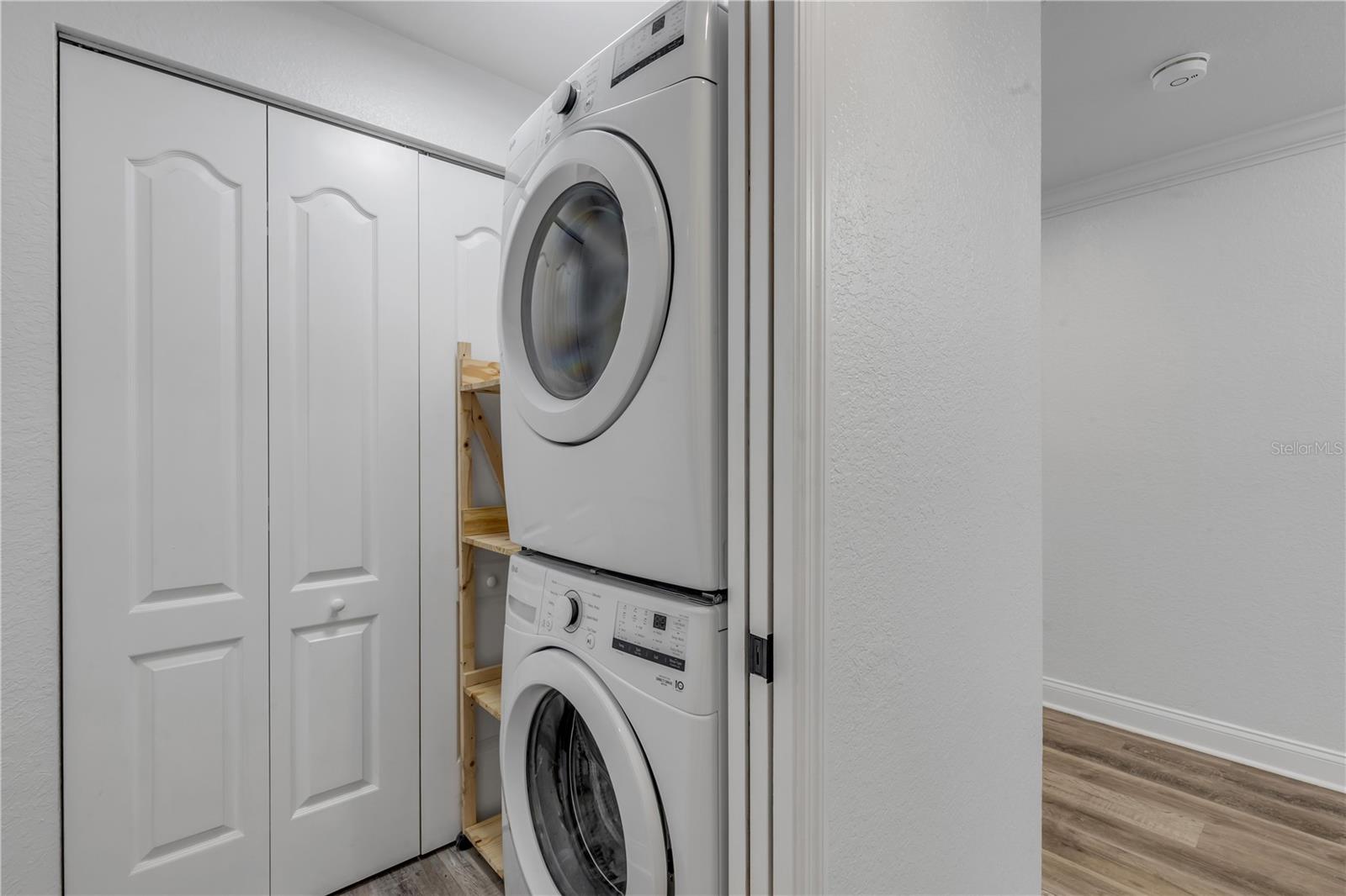 265 MINORCA BEACH WAY #404