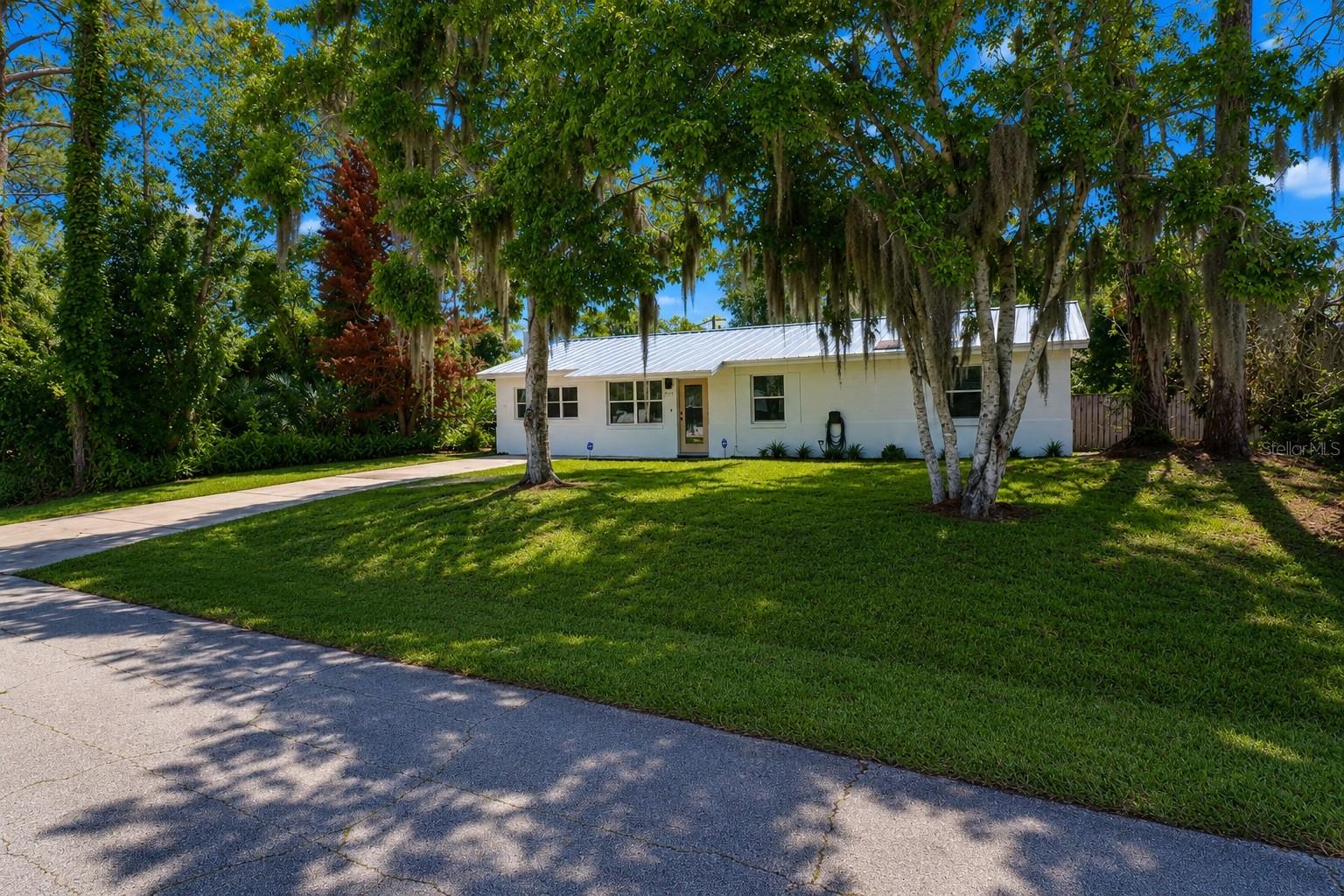2824 YULE TREE DR