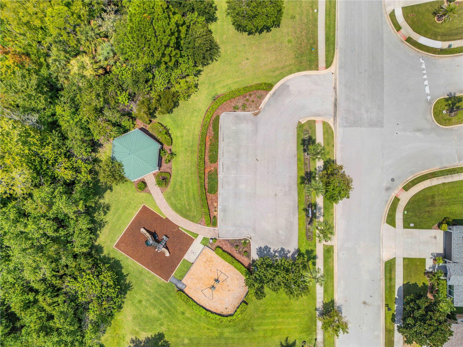 550 AEOLIAN DR