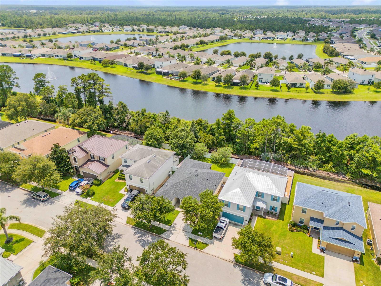 550 AEOLIAN DR