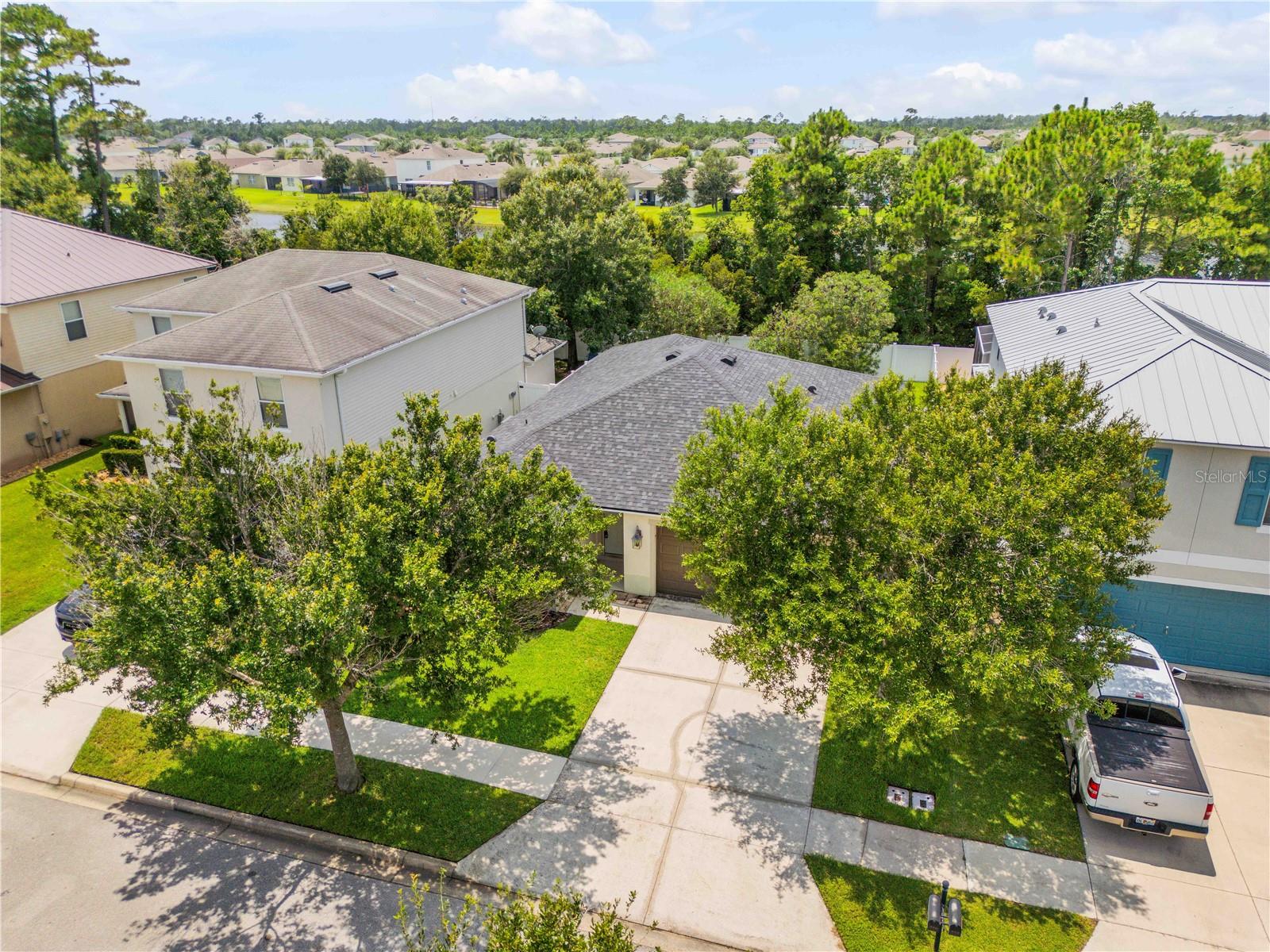 550 AEOLIAN DR