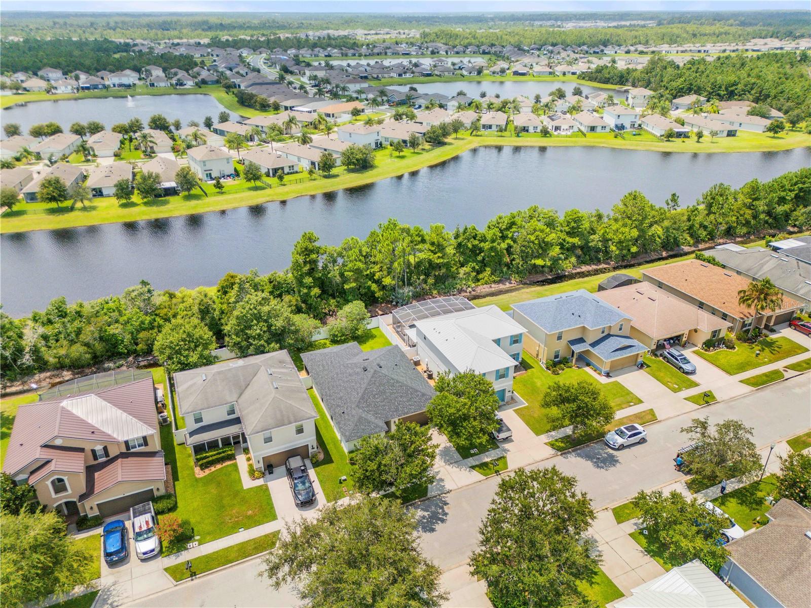 550 AEOLIAN DR