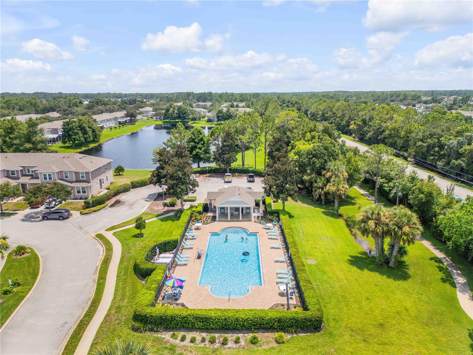 550 AEOLIAN DR