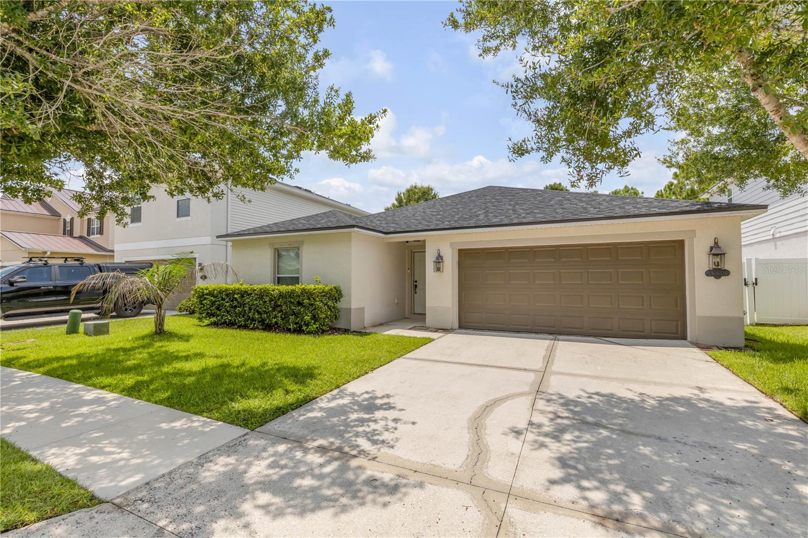 550 AEOLIAN DR