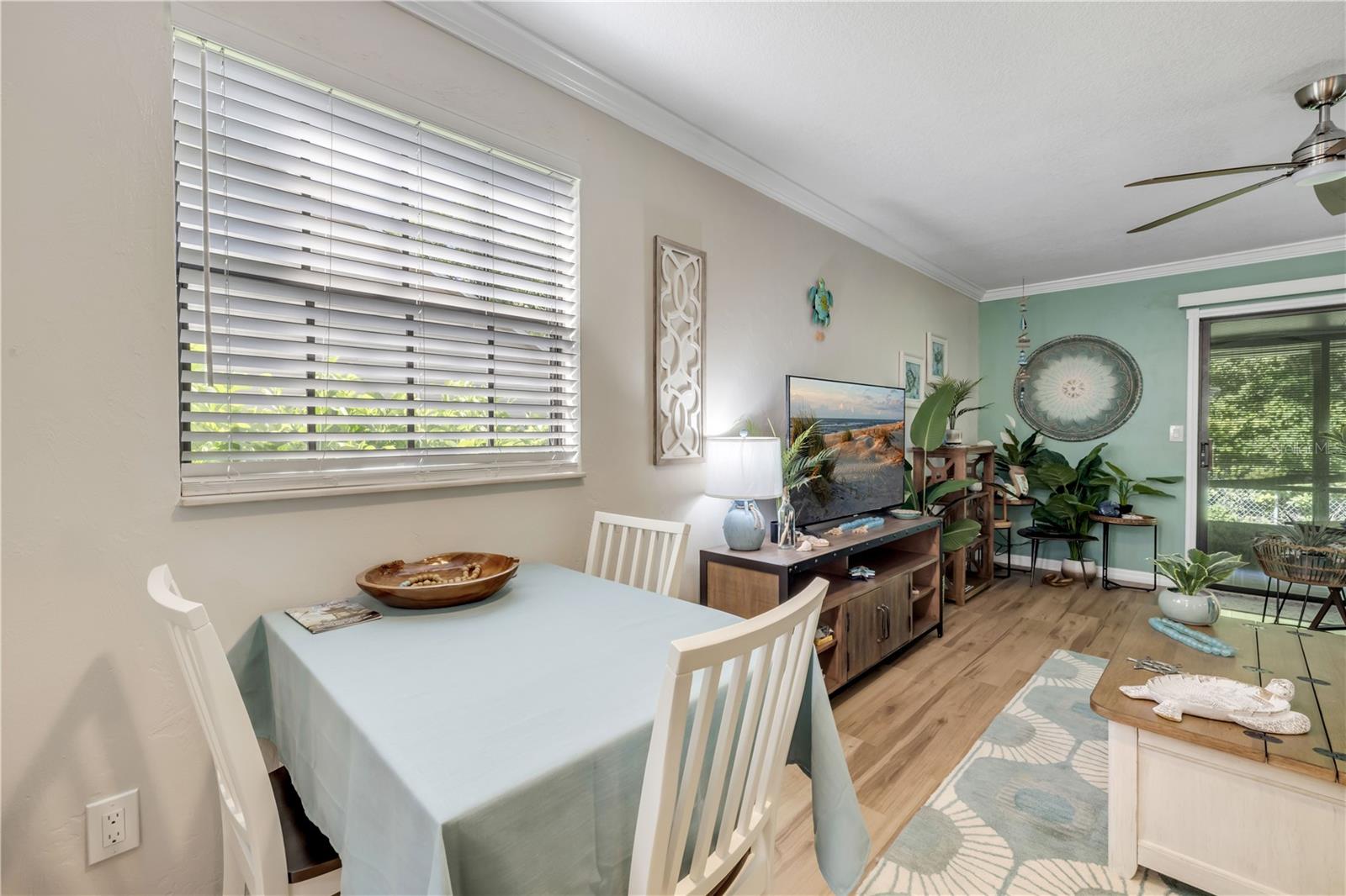 232 N RIDGEWOOD AVE #23