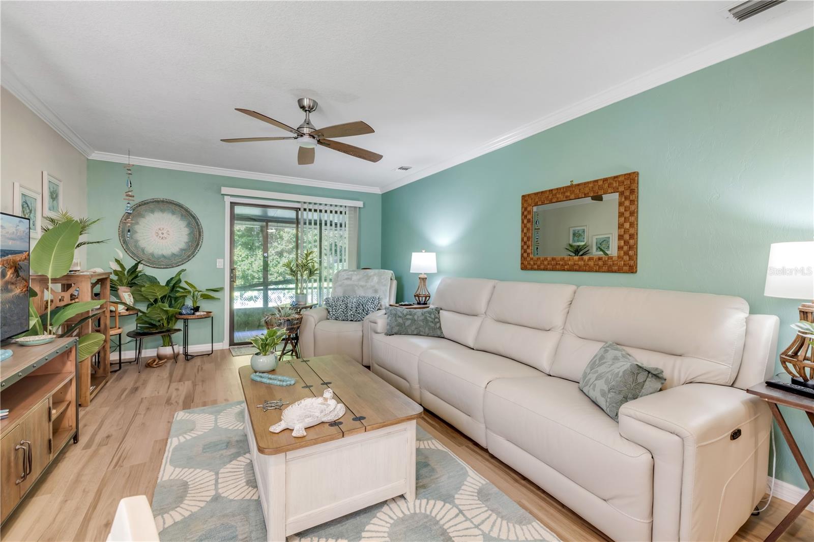 232 N RIDGEWOOD AVE #23
