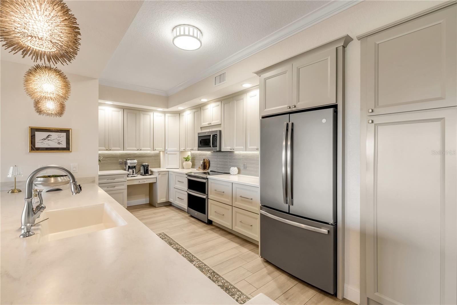 255 MINORCA BEACH WAY #205