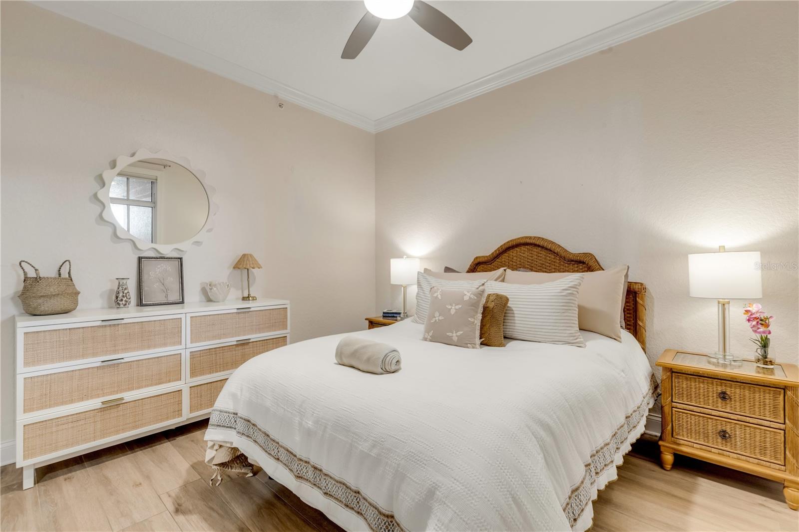 255 MINORCA BEACH WAY #205