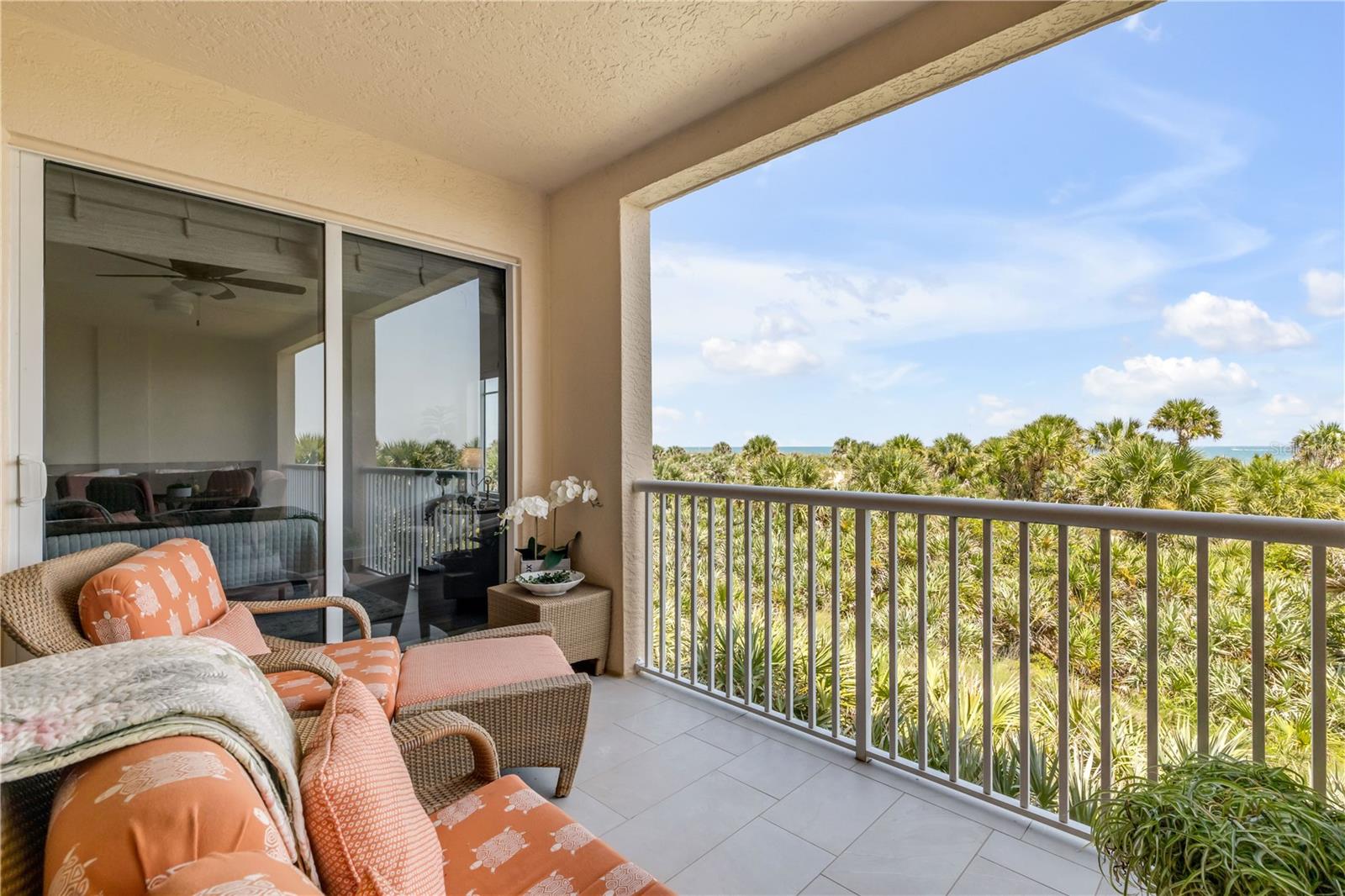 255 MINORCA BEACH WAY #205