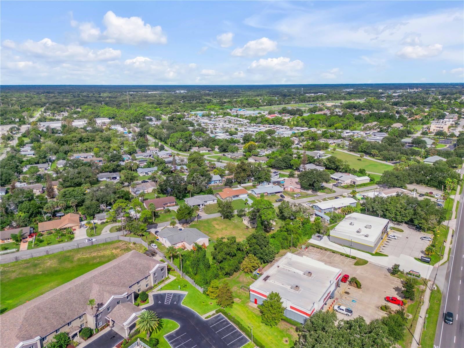 1715 EDGEWATER DR