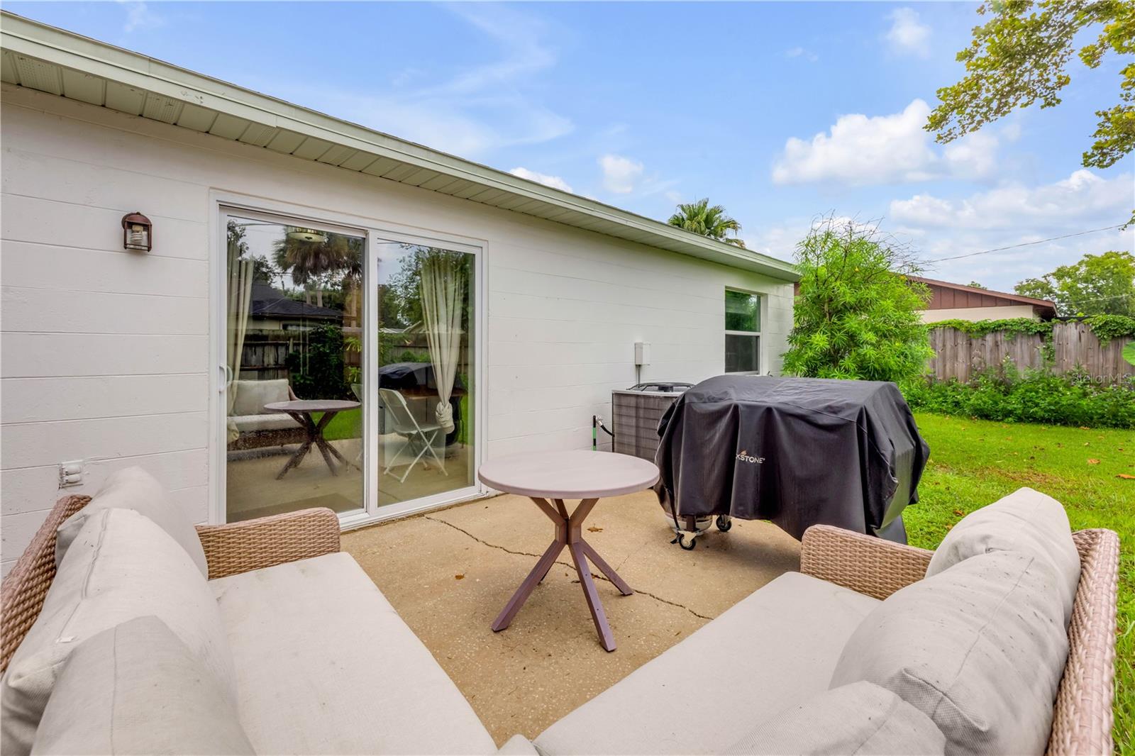 921 ASPEN DR