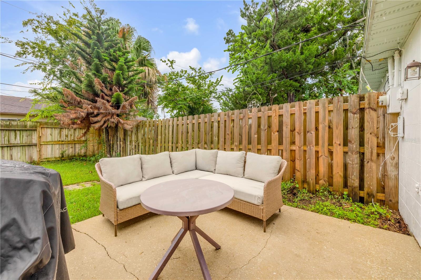 921 ASPEN DR
