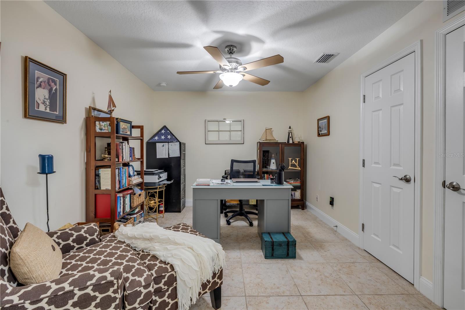 2293 HAWKS COVE CIR