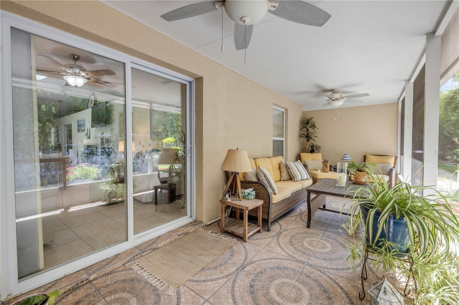 2293 HAWKS COVE CIR
