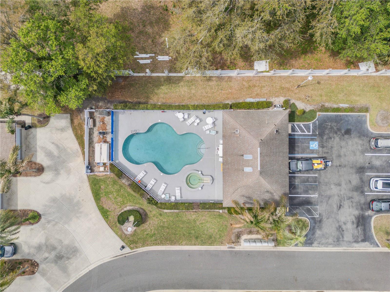2293 HAWKS COVE CIR